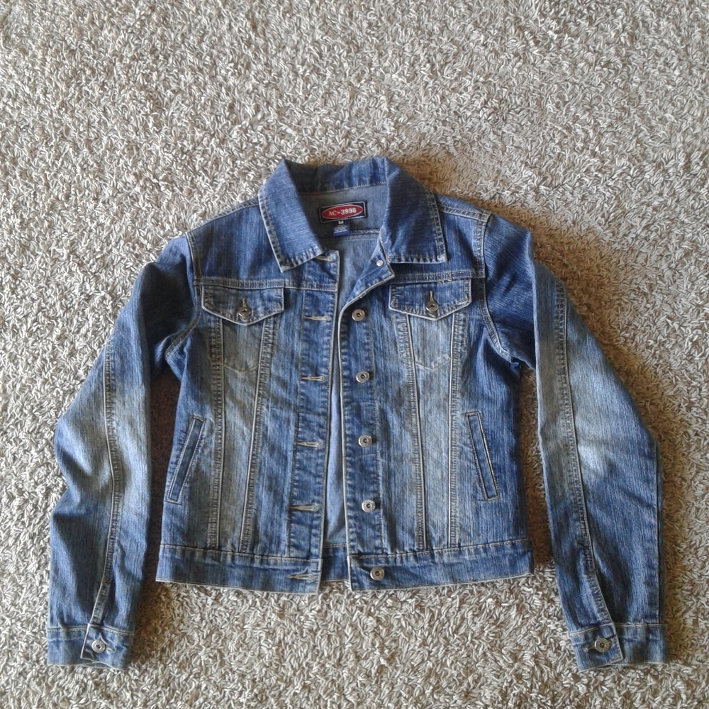 Denim jacket Vintage Y2K🌟